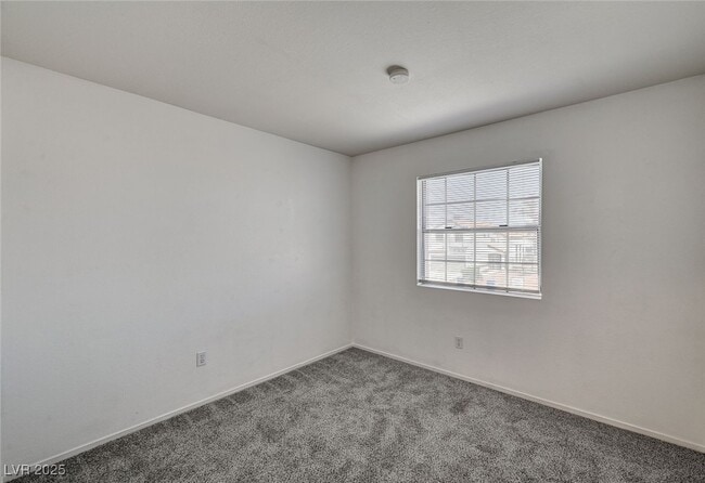 Building Photo - 8213 Mt Brodie Cir
