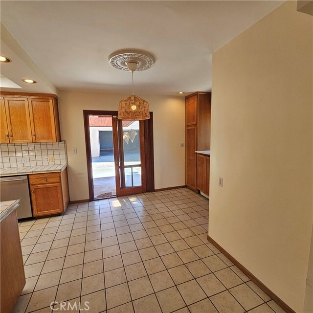 Building Photo - 12627 Manor Dr