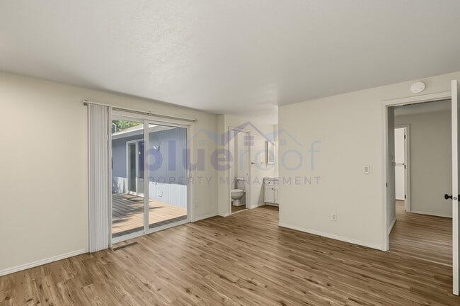 Building Photo - 13920 SW Tennessee Ln