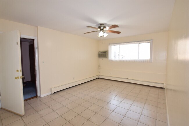 Building Photo - 309 Pawtucket Blvd