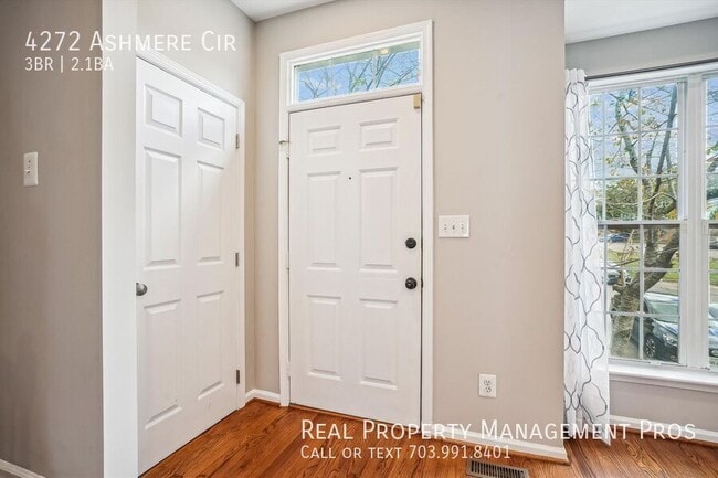 Building Photo - 4272 Ashmere Cir