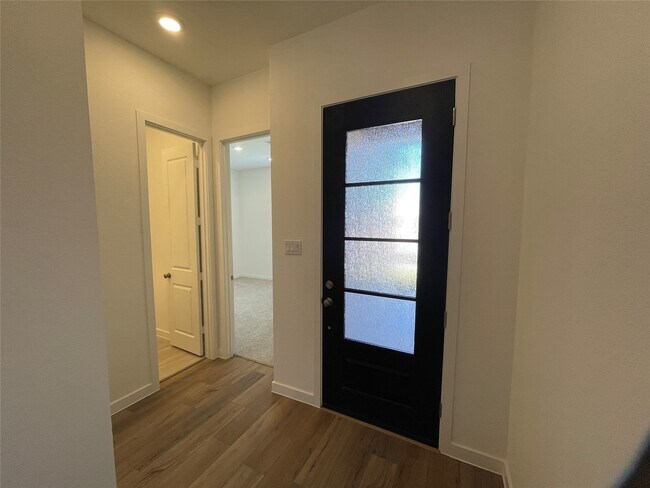 Building Photo - 32027 Victoria Meadow Dr