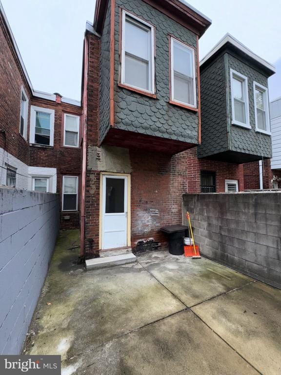 Building Photo - 2621 Wharton St
