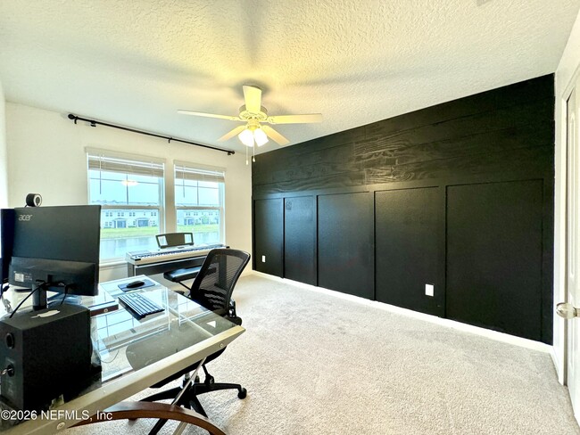 Building Photo - 12665 Josslyn Ln
