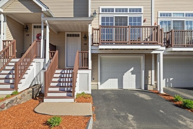 Building Photo - 9 Nirvana Dr