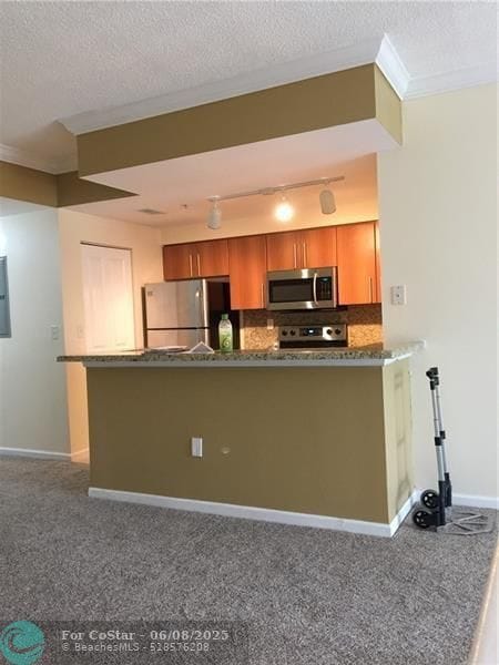 Building Photo - 5800 W Sample Rd