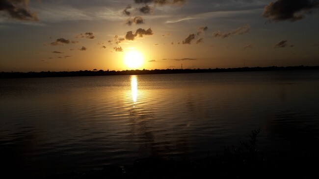 Sunset on the Halifax river - 47 Sea Island Dr N