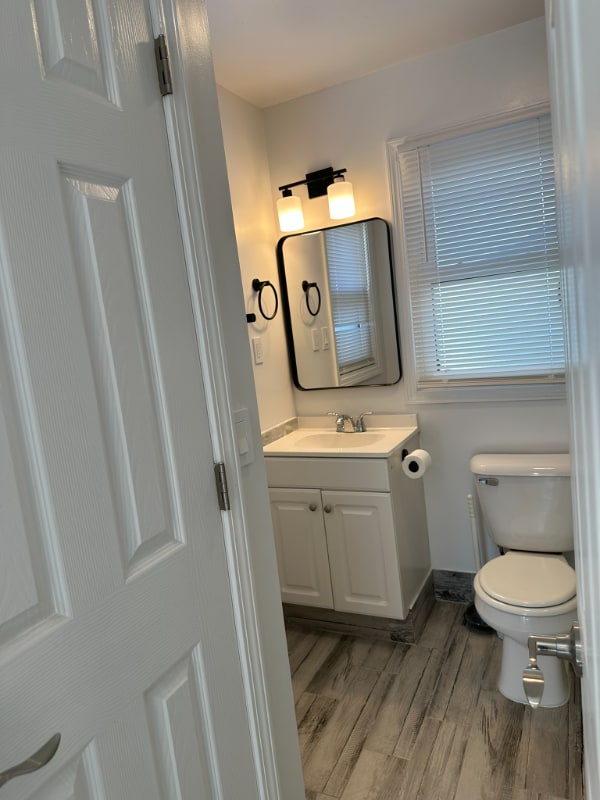 Building Photo - 28532 Grayling Ave