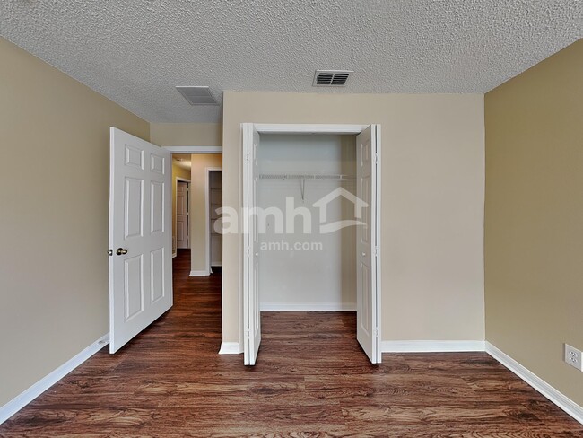 Building Photo - 14610 Rockledge Grove Ct