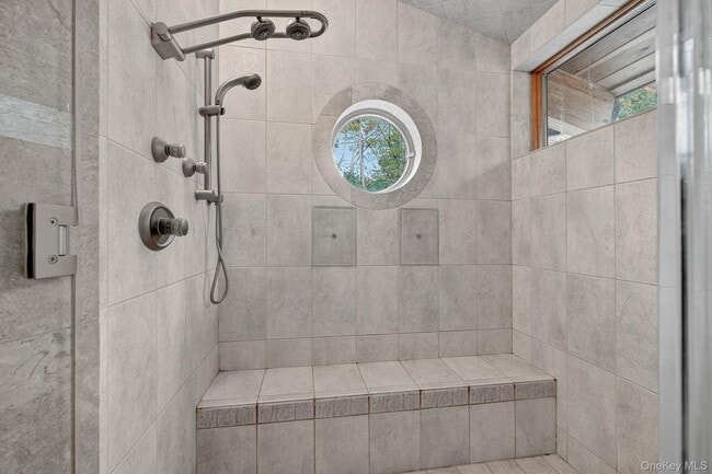 Building Photo - 106 Mountain Laurel Ln