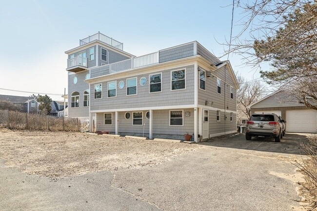 Building Photo - 33 Fordham Way