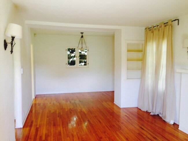 Building Photo - 1114 16th St