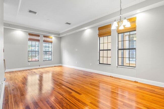 Building Photo - 2228 Soho Bay Ct