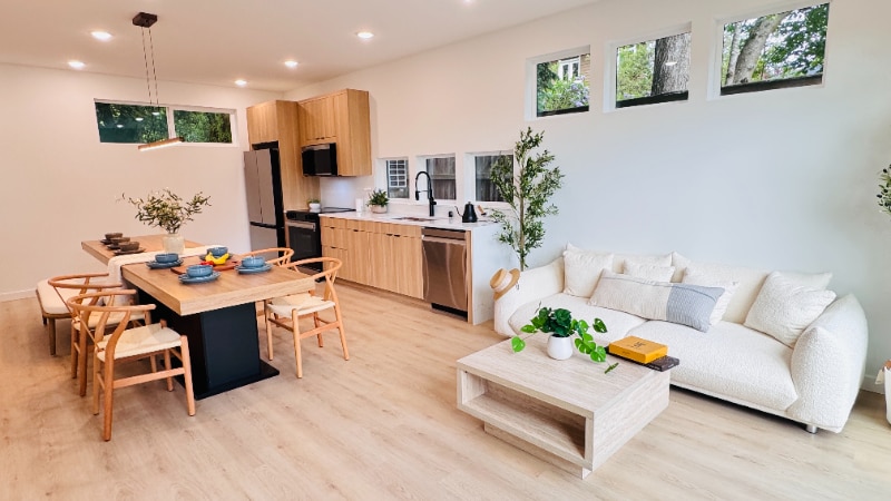 Building Photo - 11330 12th Ave NE