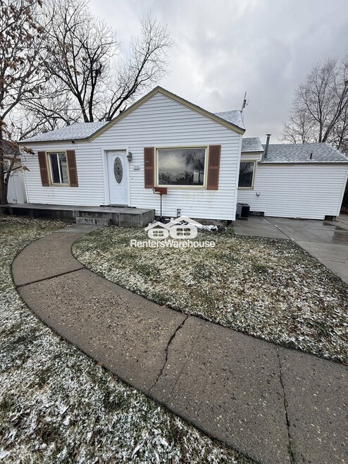 Building Photo - 318 E Oakland Ave