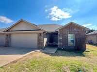 Building Photo - 5604 Foxborough Dr