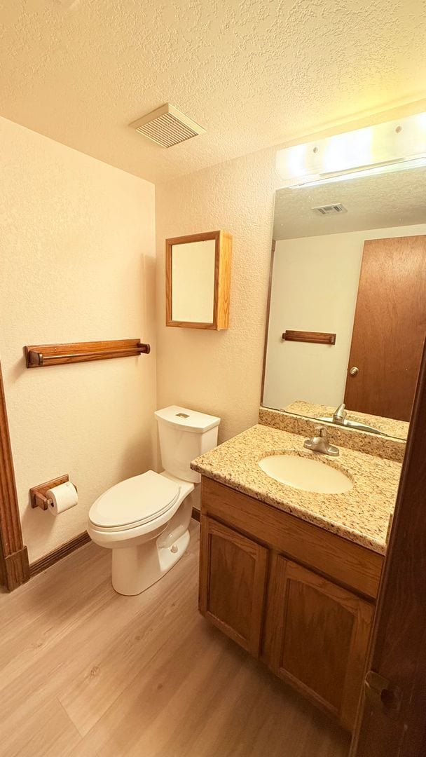 Building Photo - Charming Multi-Level Home in the Heart of ...