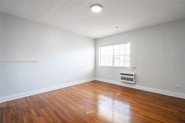 Building Photo - 330 84th St