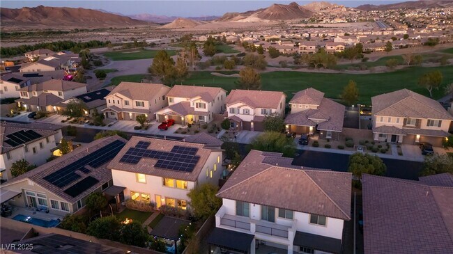 Building Photo - 1129 Via Della Costrella