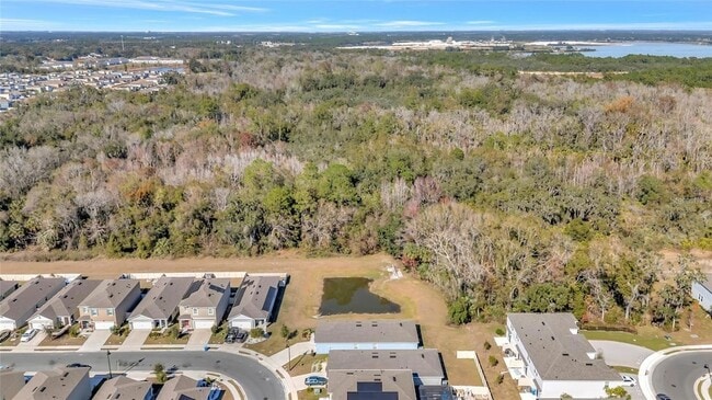 Building Photo - 2596 Penguin Blvd