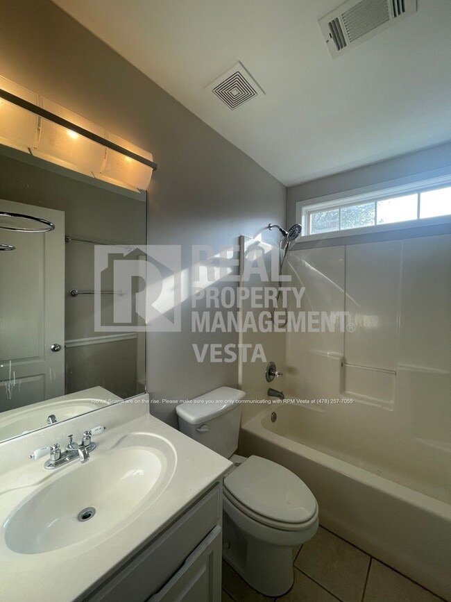 Building Photo - 109 Barley Pl