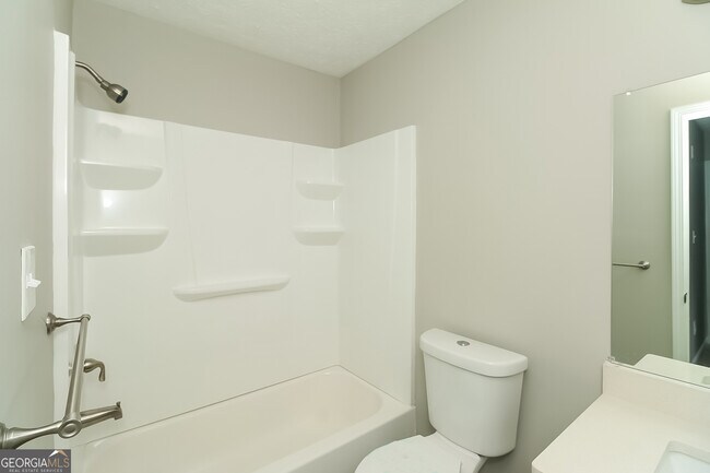 Building Photo - 8070 Linda Ct