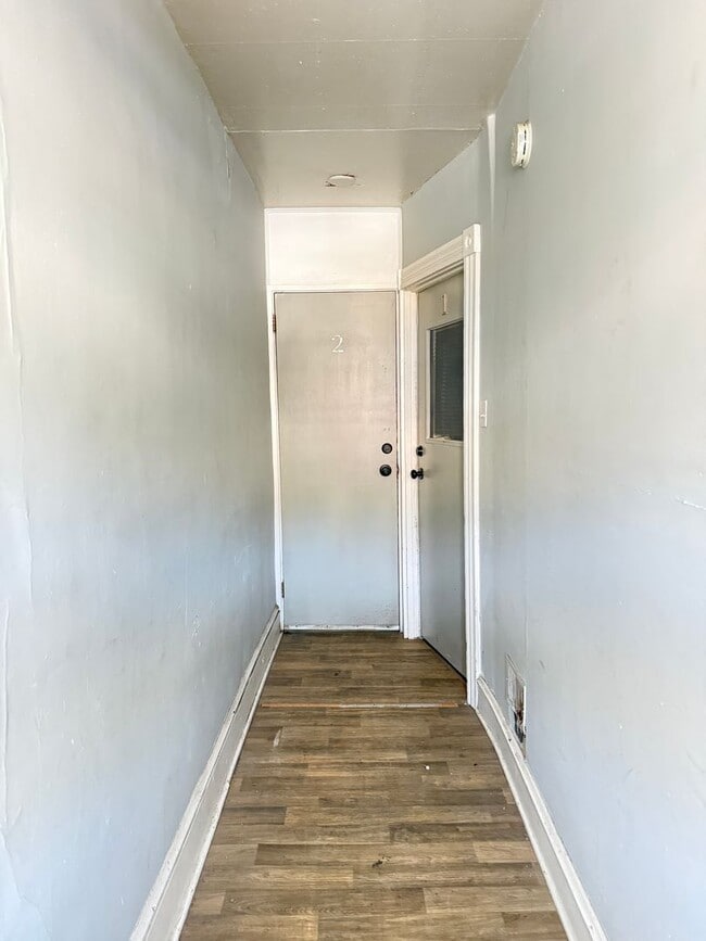 Building Photo - 218 E Liberty St