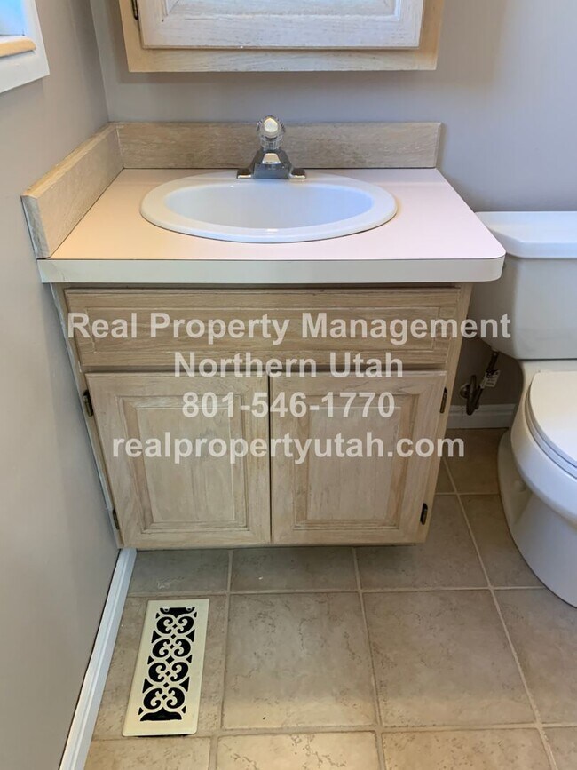 Building Photo - 3 bed 1.5 bath Ogden Home Coming Soon