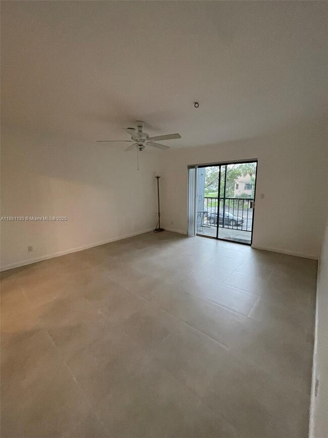 Building Photo - 2718 S University Dr