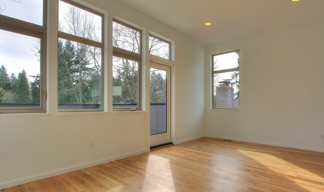 Building Photo - 12013 35th Ave NE