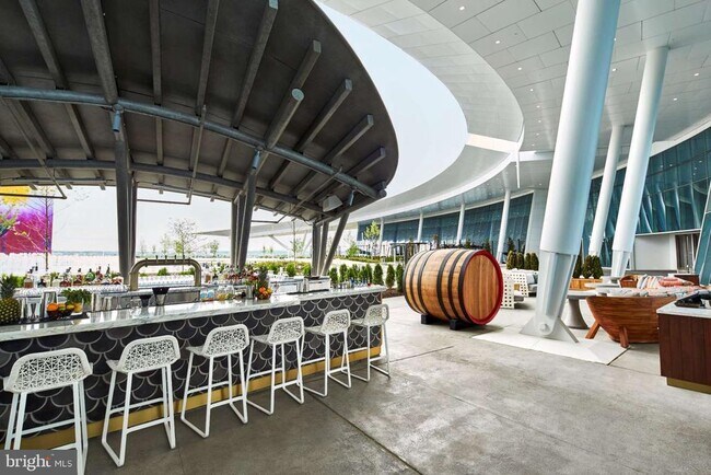 Building Photo - 145 Riverhaven Dr