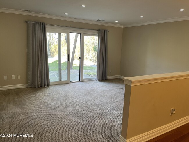 Building Photo - 173 Edinburgh Ct