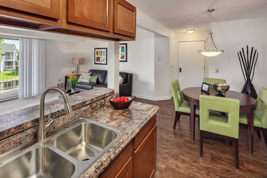 Drakes Pond Apartments Kalamazoo, MI Apartment Finder