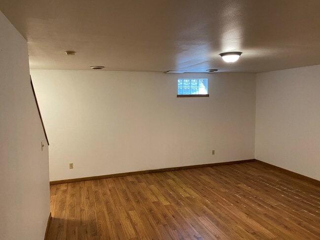 Finished basement - 5005 26th Ave