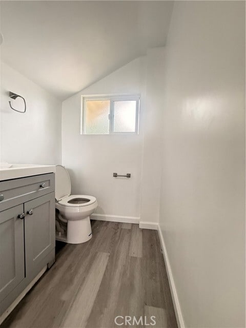 Building Photo - 328 S 6th St