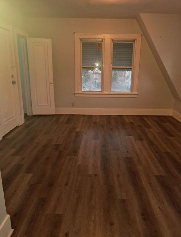 Building Photo - 810 Lenox Ave