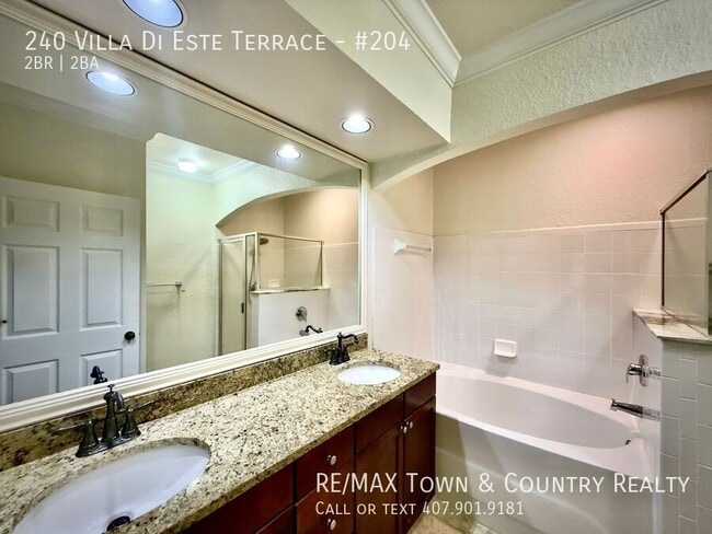 Building Photo - 240 Villa Di Este Terrace