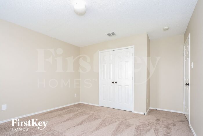 Building Photo - 345 Firewheel Rd