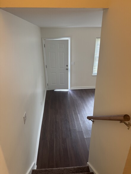 Building Photo - 7591 Hunters Ridge Ln