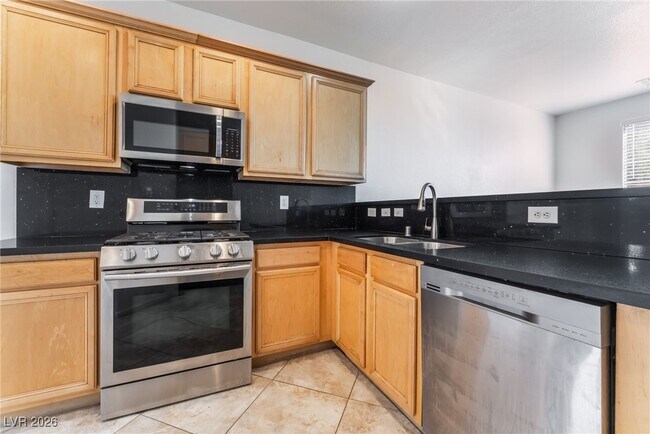 Building Photo - 4132 Swept Plains St