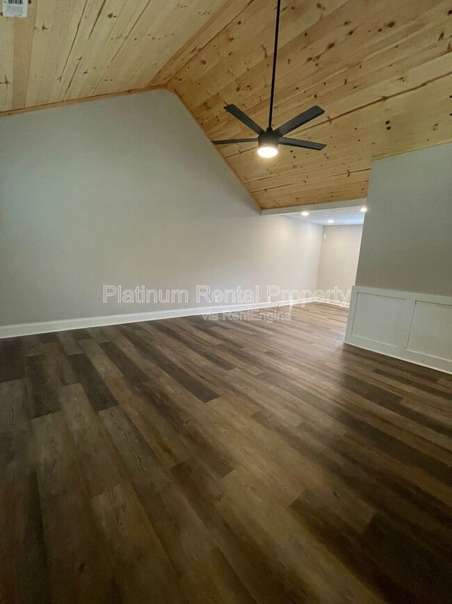 Building Photo - 189 W Jefferson St