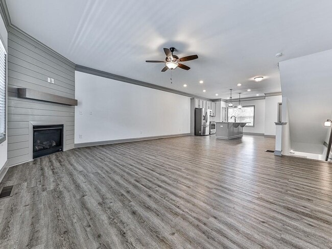 Building Photo - 419 Stovall Pl