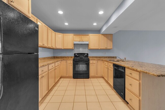 Building Photo - 5938 Newhouse Rd
