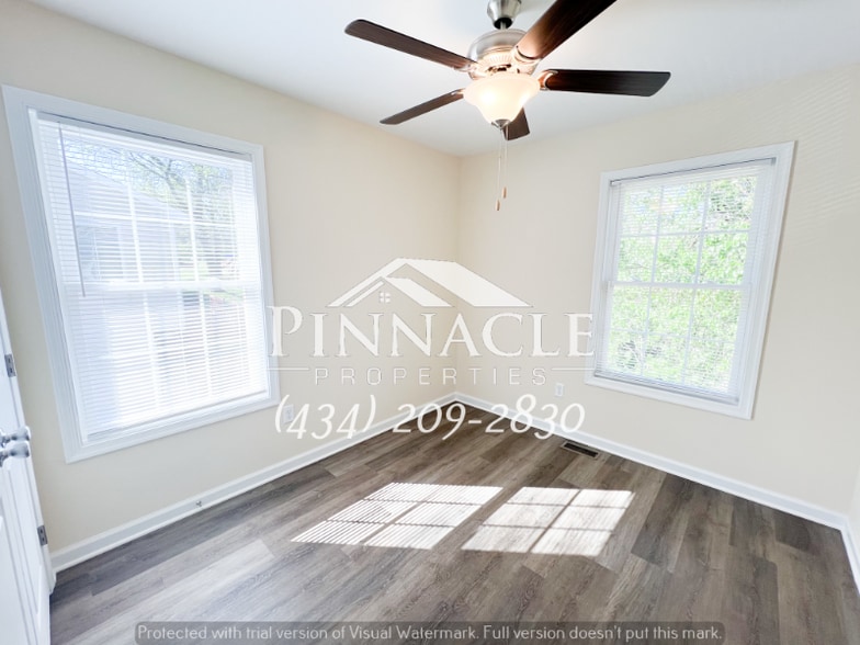 Building Photo - 209 Munford St