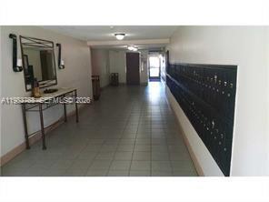 Building Photo - 9320 Fontainebleau Blvd