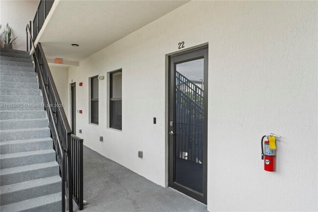 Building Photo - 7831 NW 104th Ave