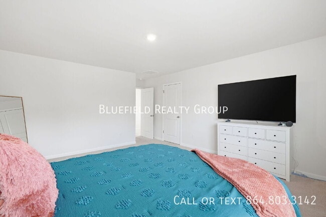 Building Photo - 1313 Duffers Ln