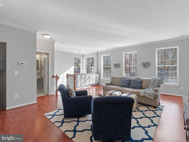 Building Photo - 47326 Sterdley Falls Terrace