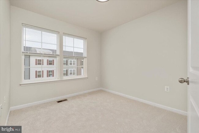 Building Photo - 210 Monteith Dr