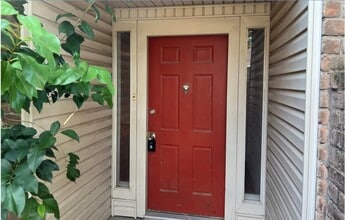 Building Photo - 9146 Wilcrest Dr